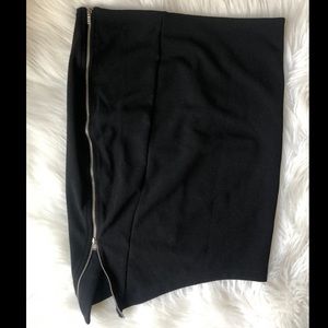 Windsor Zipper Skirt